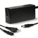 Trafo 24V/DC, 0-24W, mit Rundstecker und Flachstecker
